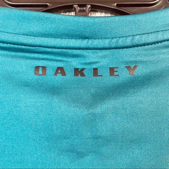 Oakley Ellipse Logo Rashguard SS Shirt Petrol Green Men’s Sz Small Athletic Slim - Picture 6 of 6